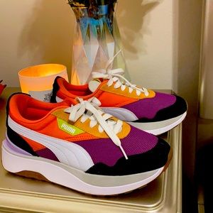 Puma multicolor shows, almost new, size 6.5.